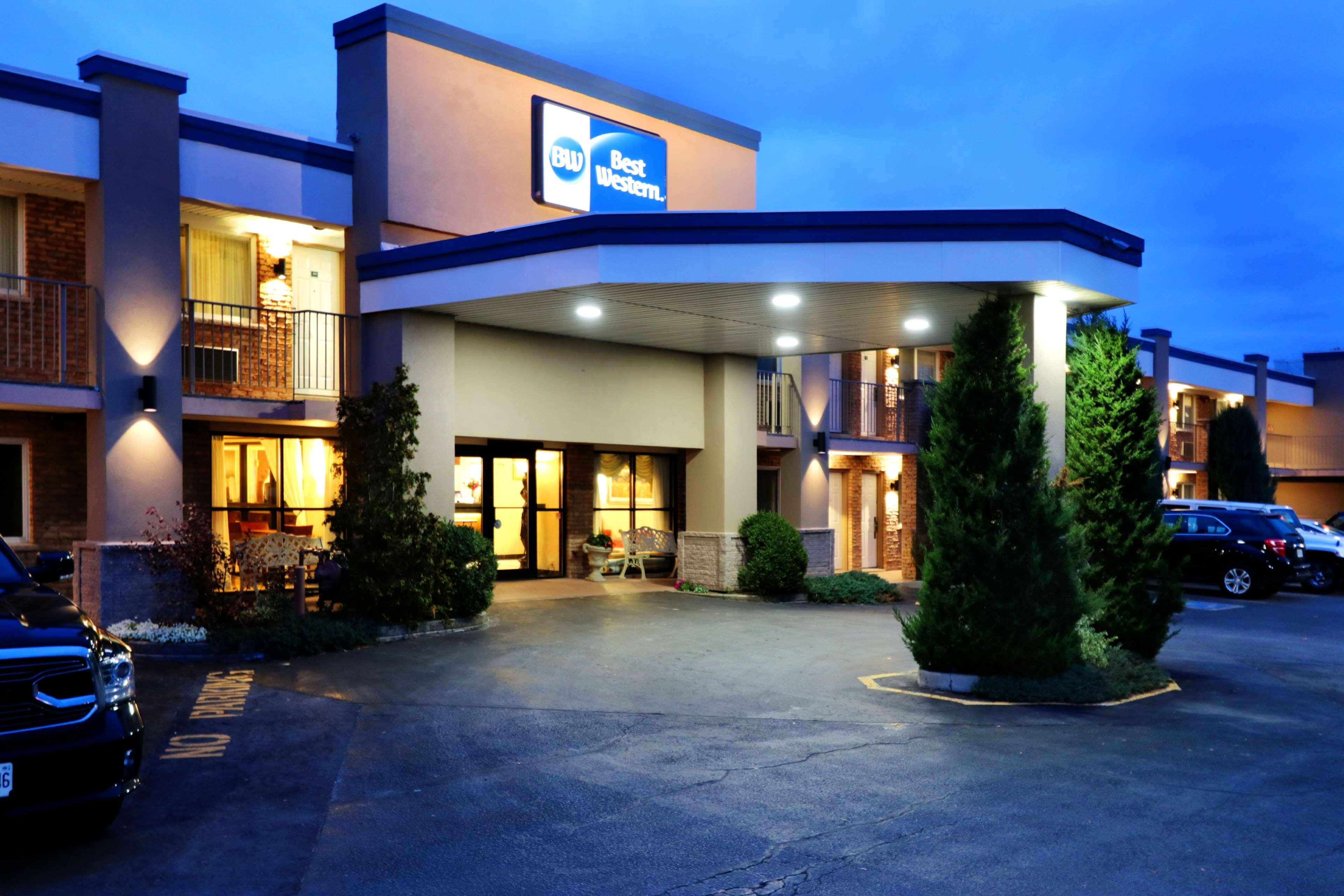 Best Western Halton Hills Georgetown Exterior photo
