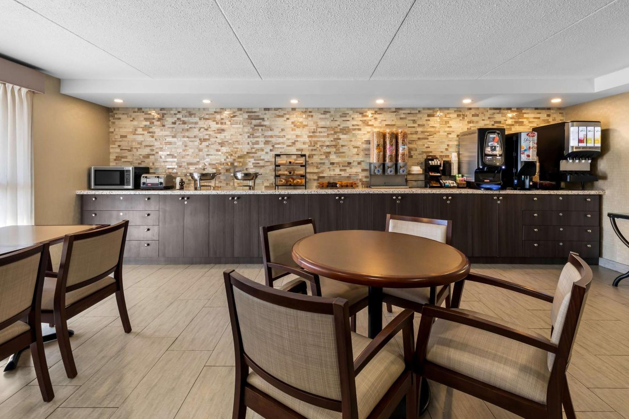 Best Western Halton Hills Georgetown Exterior photo